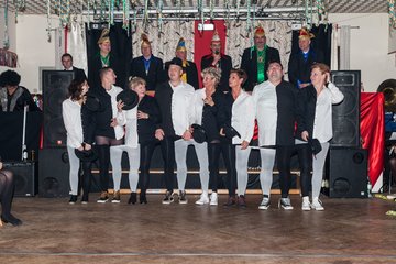 Bild 352 - Latuff 21014 die Wiemersdorfer Karnevalsveranstaltung